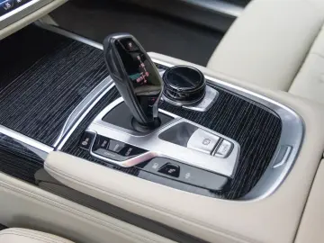 BMW 745 Le XDRIVE