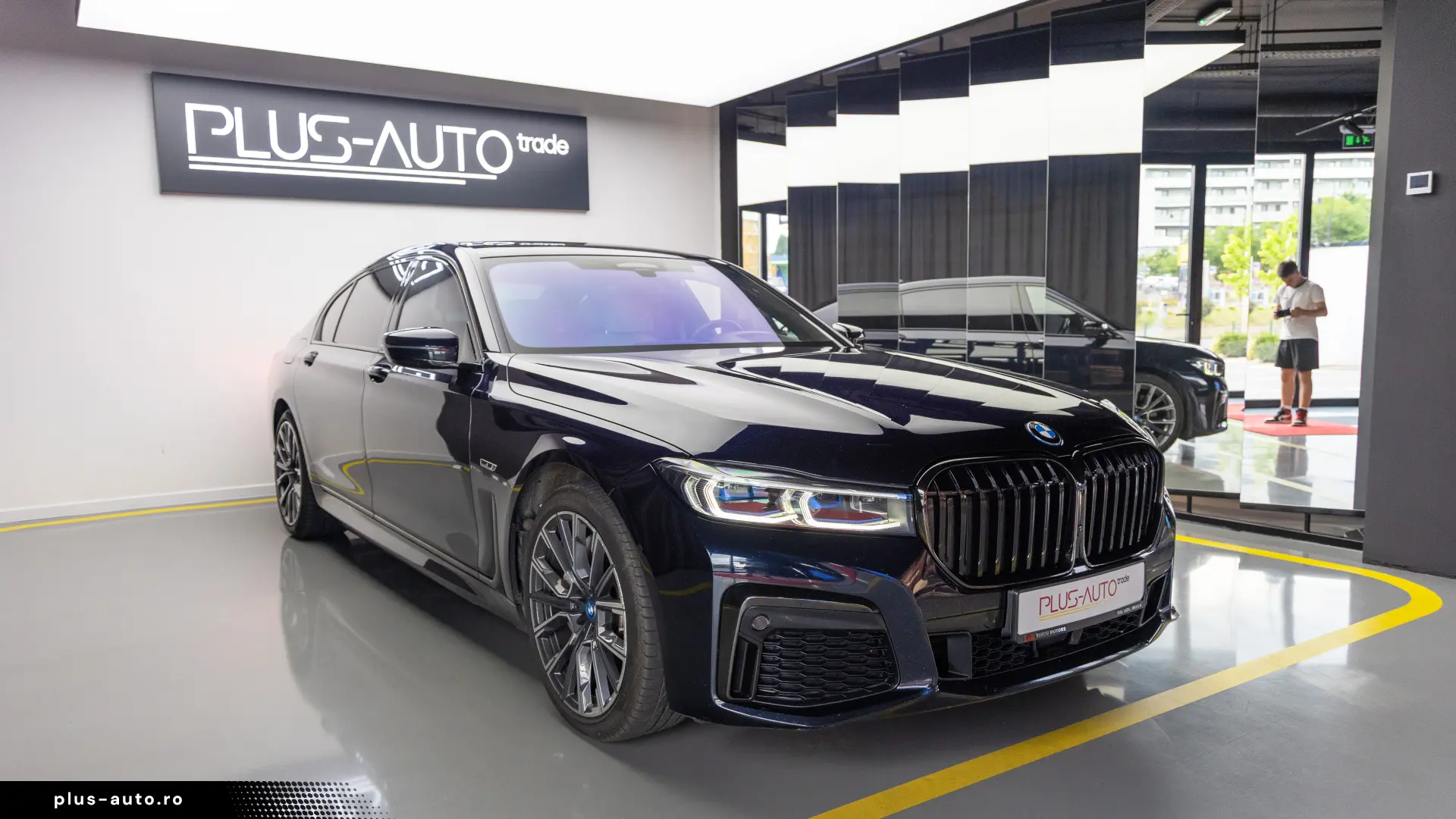 BMW 745 LE XDRIVE
