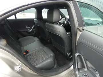 MERCEDES-BENZ CLA 180 Coupe Aut. LED WIDESCREEN