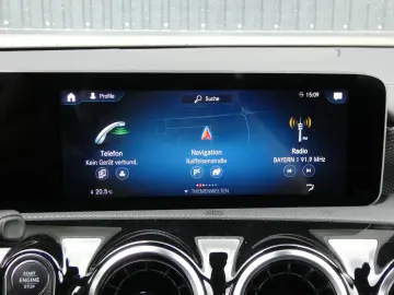 MERCEDES-BENZ CLA 180 Coupe Aut. LED WIDESCREEN