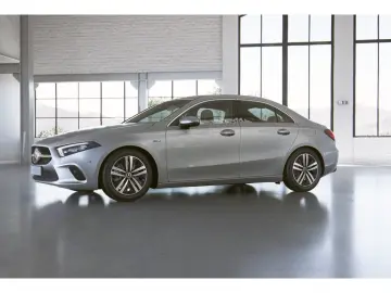 MERCEDES-BENZ A 250 e PROGRESSIVE MEMO MULTI 360 DISTR