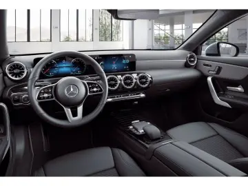 MERCEDES-BENZ A 250 e PROGRESSIVE MEMO MULTI 360 DISTR