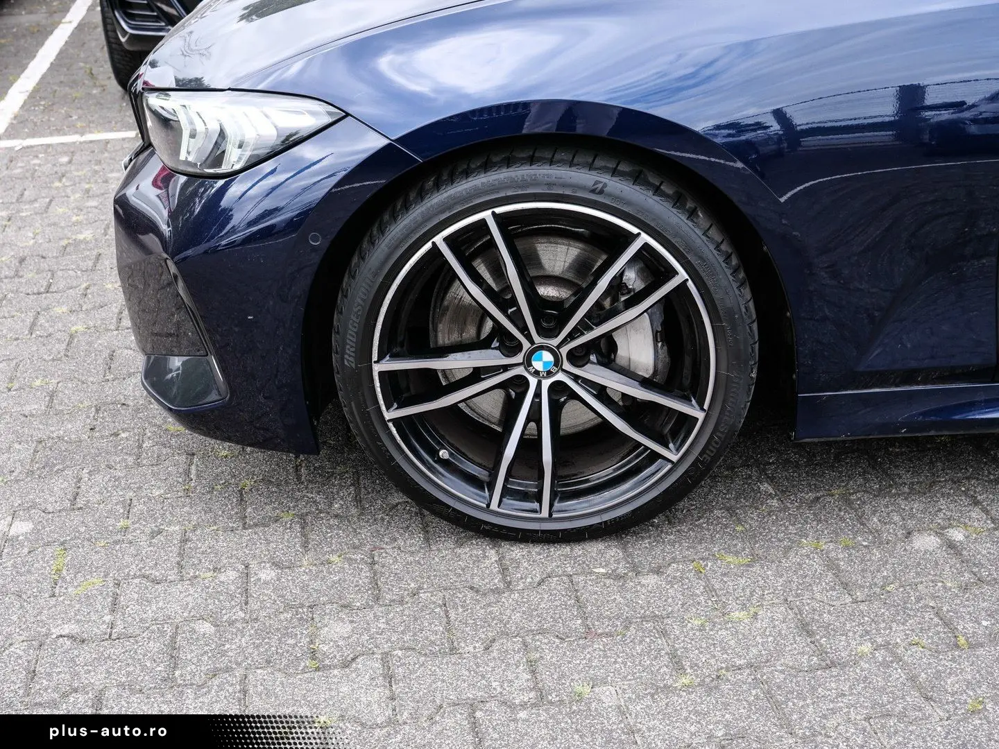 BMW 3 Series 2022 — imagine 6