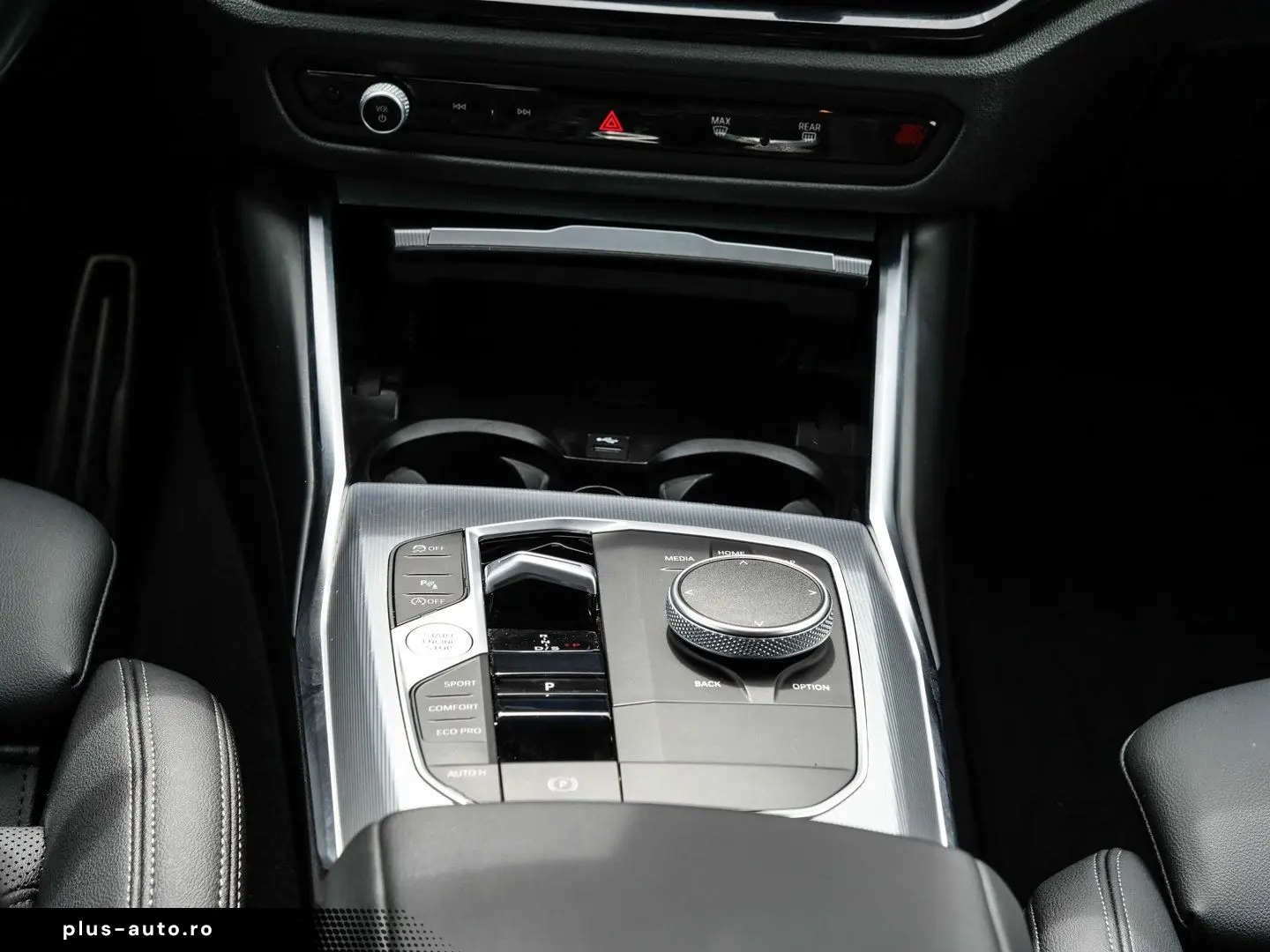 BMW 3 Series 2022 — imagine 13