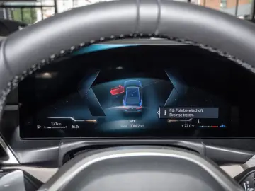 BMW 430i Coupe xDrive M-Sport H K HGSD NAVI ACC 360