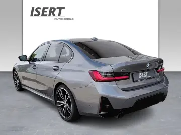 BMW 320d xDrive Lim. M Sport A.  RFK HIFI DAB