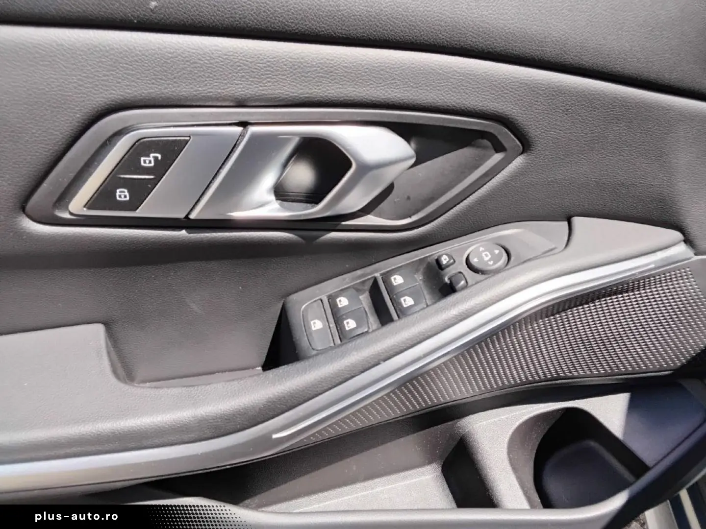 BMW 320d xDrive Lim. M Sport A.  RFK HIFI DAB