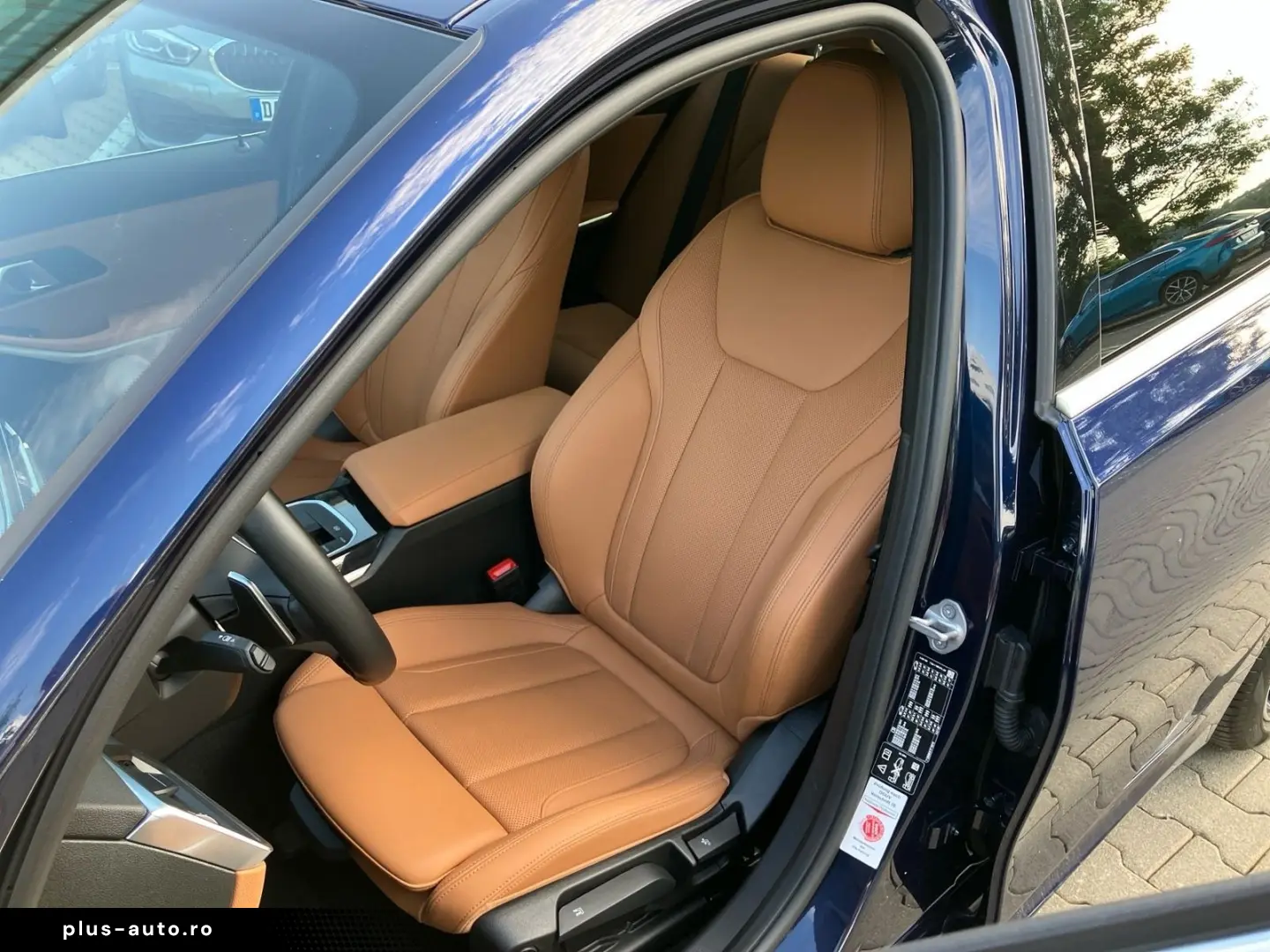 BMW 3 Series 2024 — imagine 9