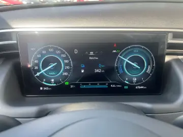HYUNDAI Tucson Trend Plug-In Hybrid 4WD Navi
