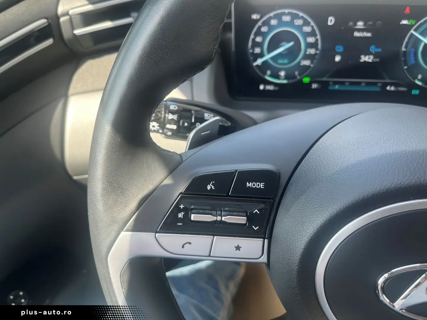 HYUNDAI Tucson Trend Plug-In Hybrid 4WD Navi