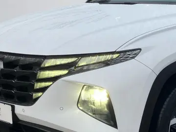 HYUNDAI TUCSON TREND  4WD