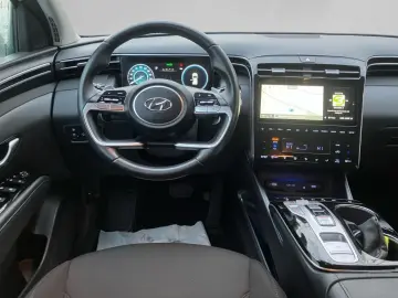 HYUNDAI TUCSON TREND  4WD