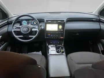 HYUNDAI TUCSON TREND  4WD