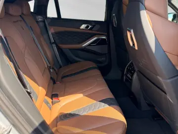 BMW X6 M Competition Pano DA&PA-Prof. Harman Kardon