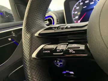 MERCEDES-BENZ C 300e AMG Line Distr.  Night 360  Virtual