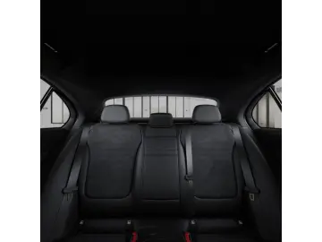 MERCEDES-BENZ C 300 e AMG Sport NIGHT LED 360  KAMERA SHZ