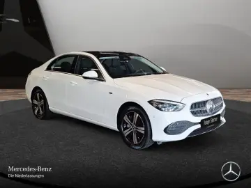 MERCEDES-BENZ C 300 e Avantgarde Pano Adv  Memory MBUX LED