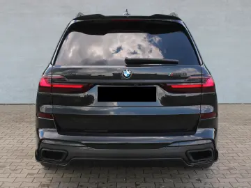 ✨ BMW X7 M50i xDrive Executive Drive Pro ✨