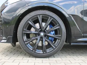 ✨ BMW X7 M50i xDrive Executive Drive Pro ✨