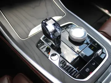 ✨ BMW X7 M50i xDrive Executive Drive Pro ✨