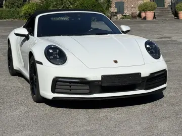 PORSCHE 992  911 Carrera Cabriolet 1.BESITZ UNFALLFREI P
