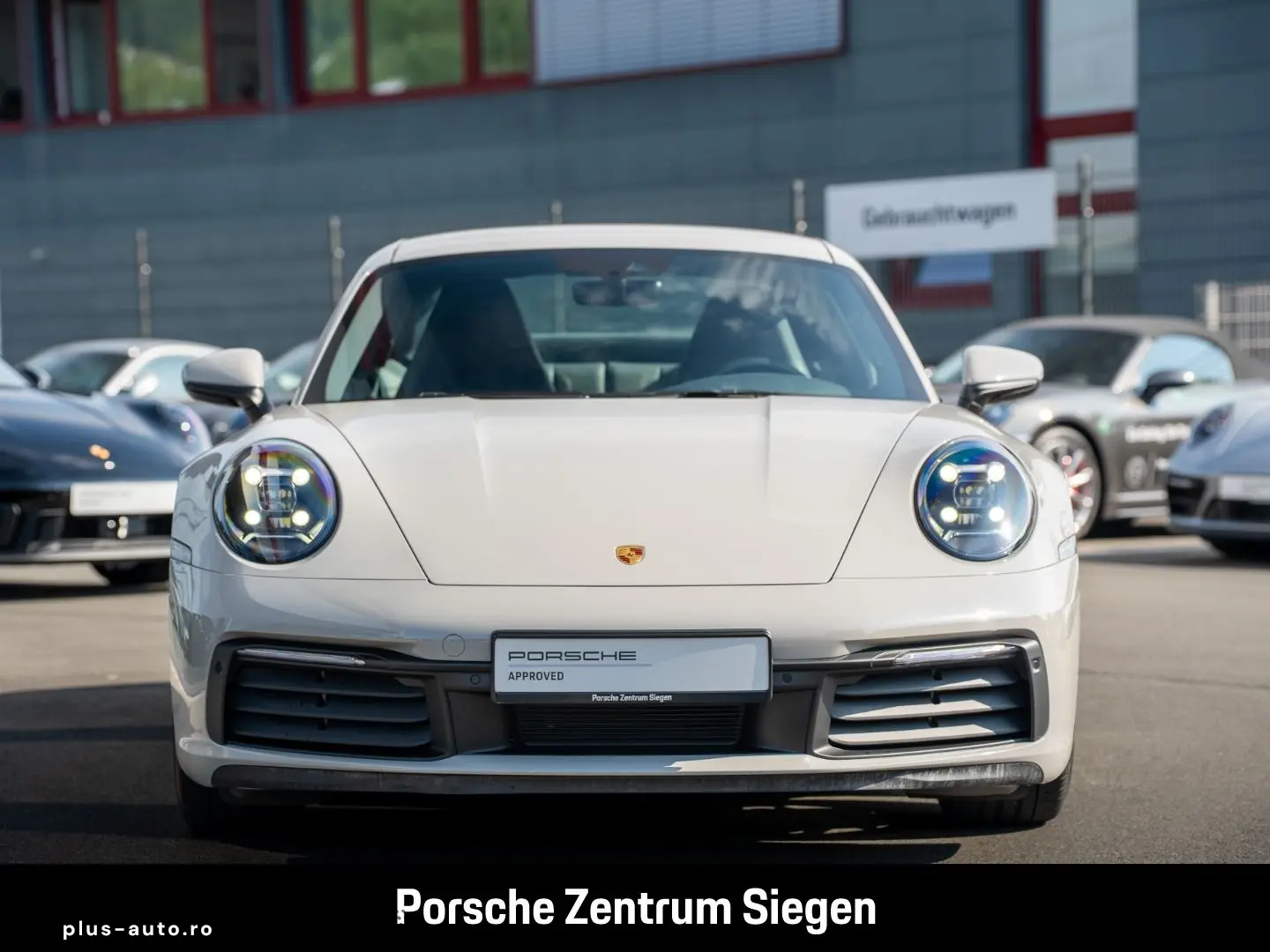 PORSCHE 992 Carrera el.Dach Sportabgas 21-Zoll Memory Ka
