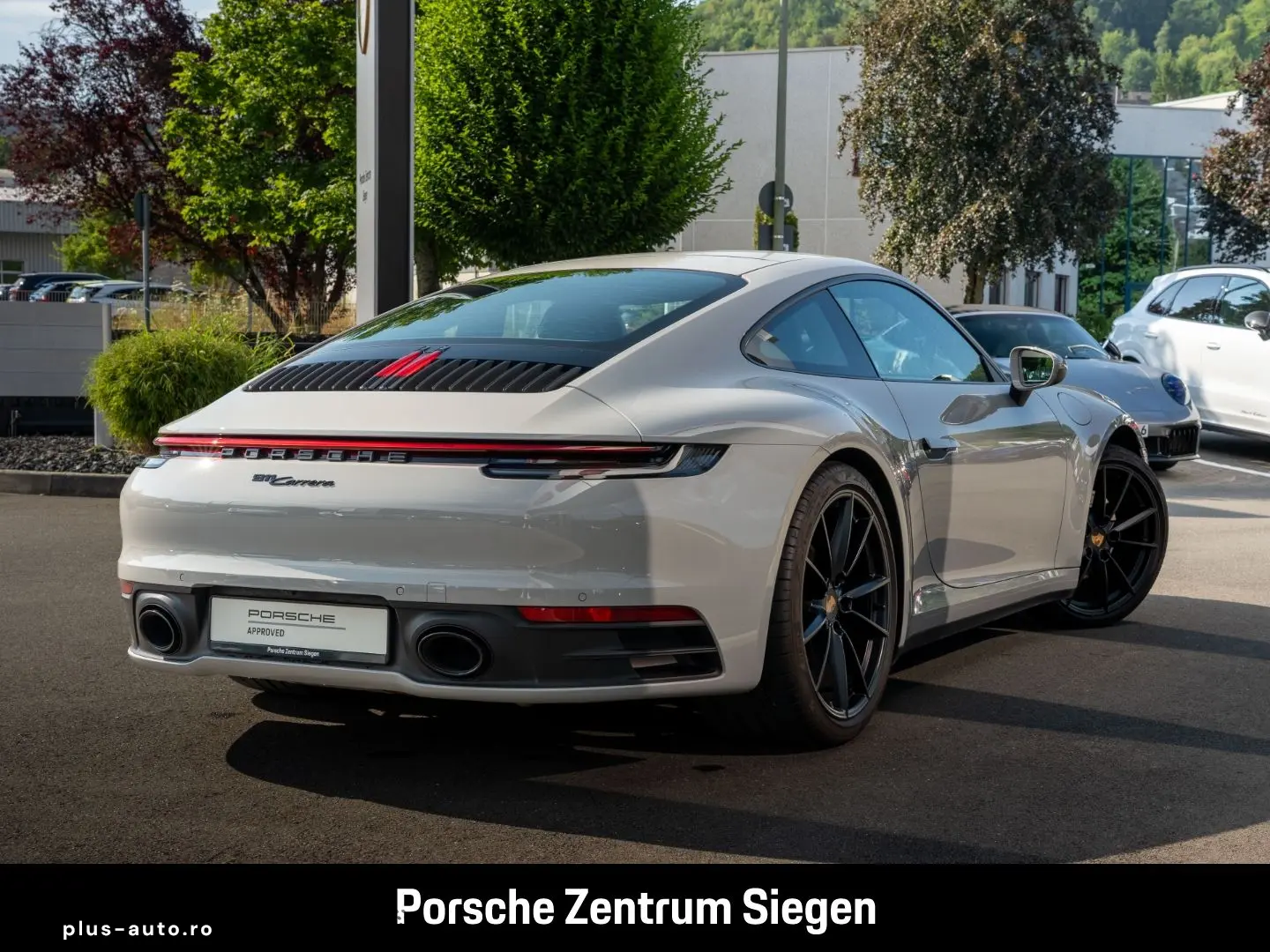 PORSCHE 992 Carrera el.Dach Sportabgas 21-Zoll Memory Ka