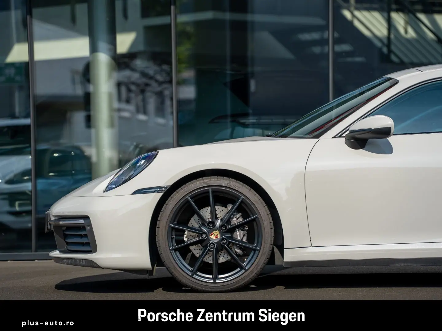 PORSCHE 992 Carrera el.Dach Sportabgas 21-Zoll Memory Ka