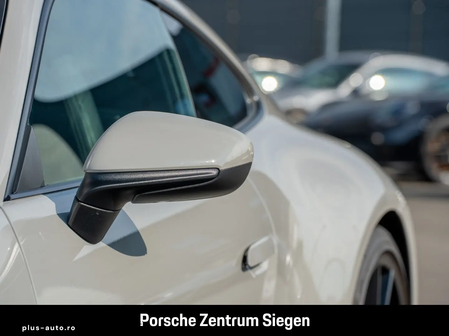 PORSCHE 992 Carrera el.Dach Sportabgas 21-Zoll Memory Ka