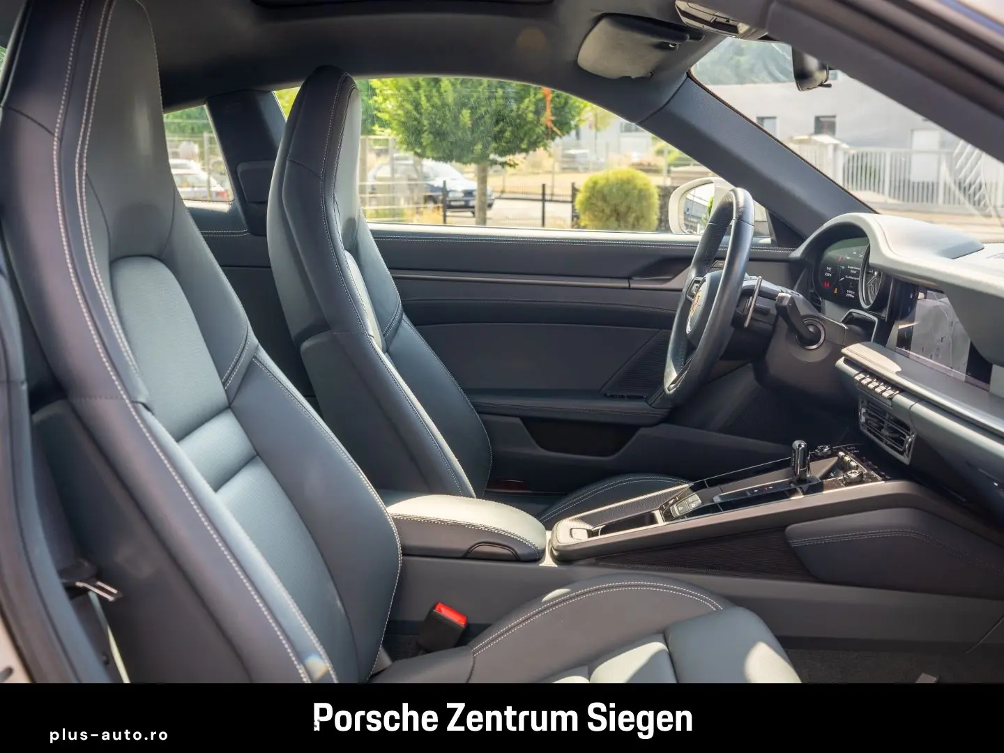PORSCHE 992 Carrera el.Dach Sportabgas 21-Zoll Memory Ka