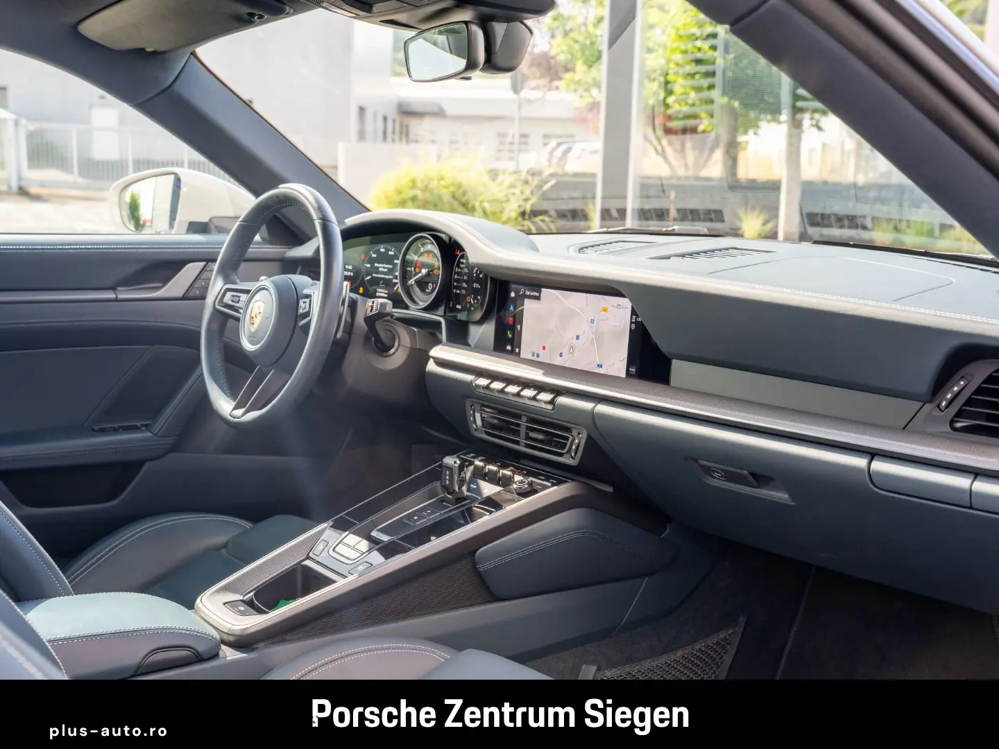PORSCHE 992 Carrera el.Dach Sportabgas 21-Zoll Memory Ka