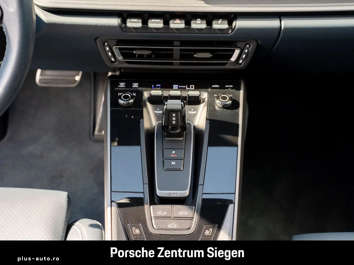 PORSCHE 992 Carrera el.Dach Sportabgas 21-Zoll Memory Ka
