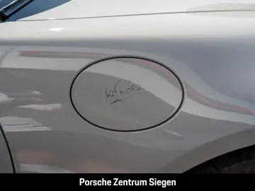 PORSCHE 992 Carrera el.Dach Sportabgas 21-Zoll Memory Ka