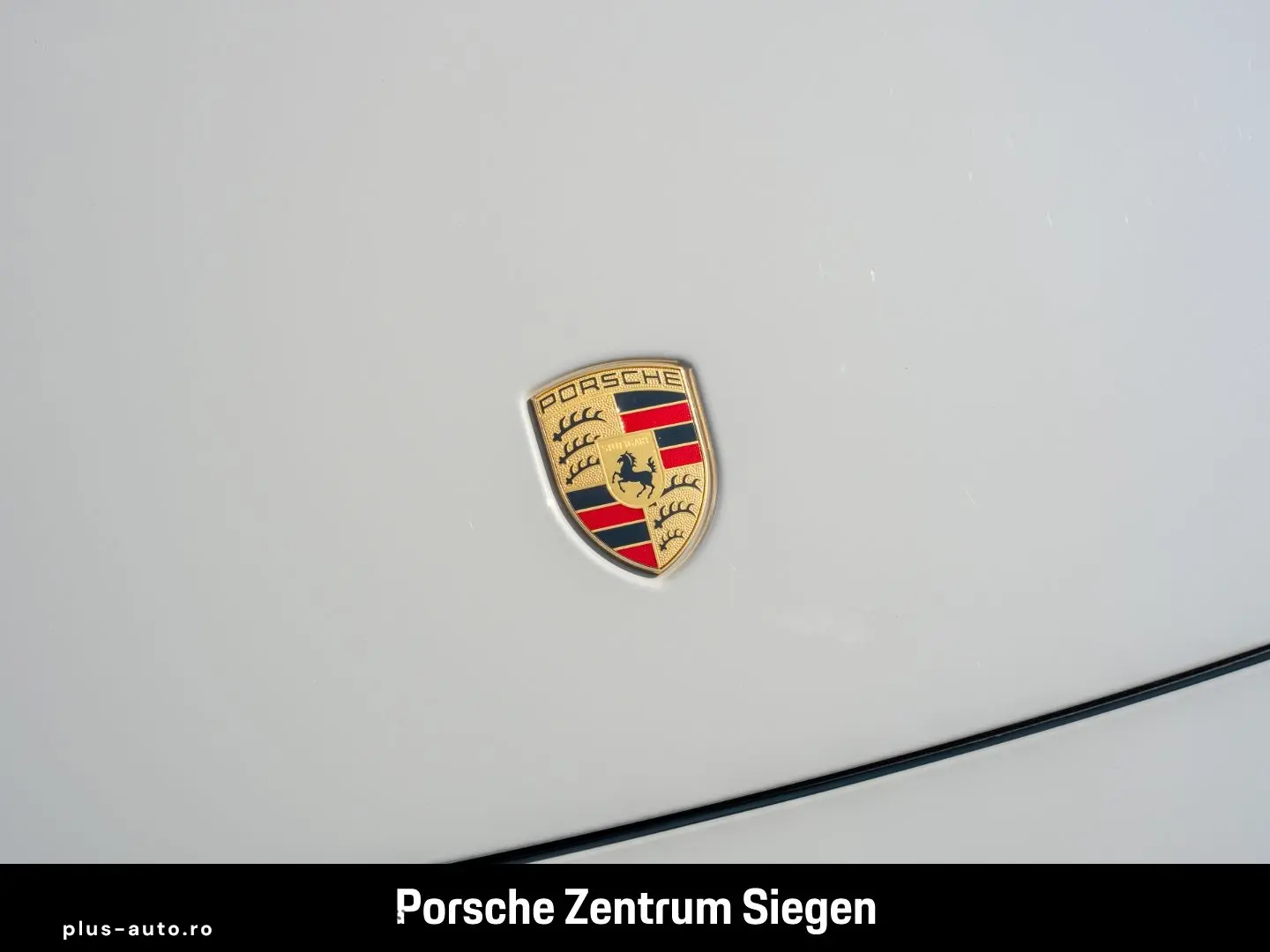 PORSCHE 992 Carrera el.Dach Sportabgas 21-Zoll Memory Ka