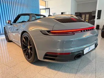 PORSCHE 992 Cabrio PDK   Sport-Tex Vollleder Sportabgas