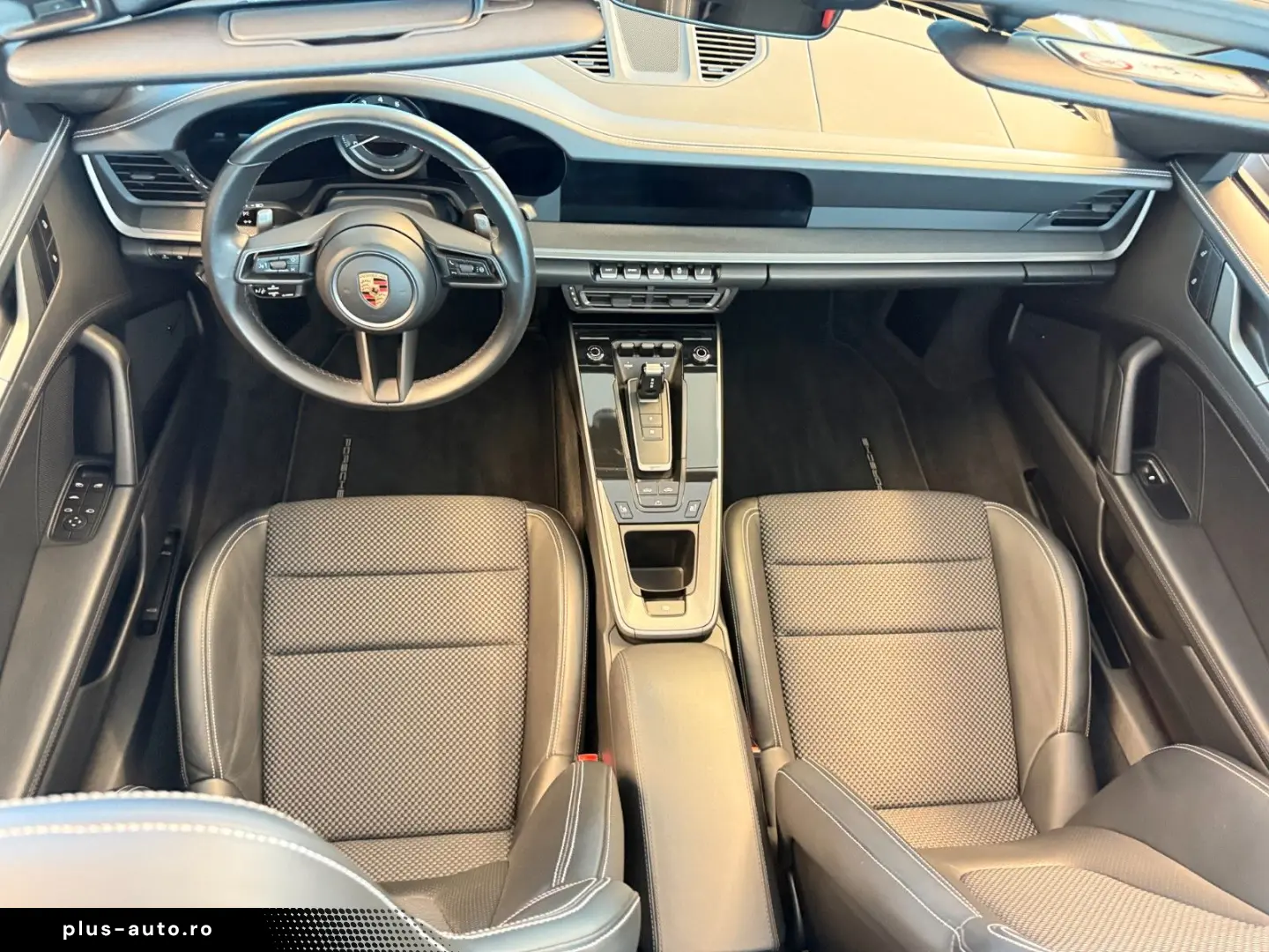 PORSCHE 992 Cabrio PDK   Sport-Tex Vollleder Sportabgas