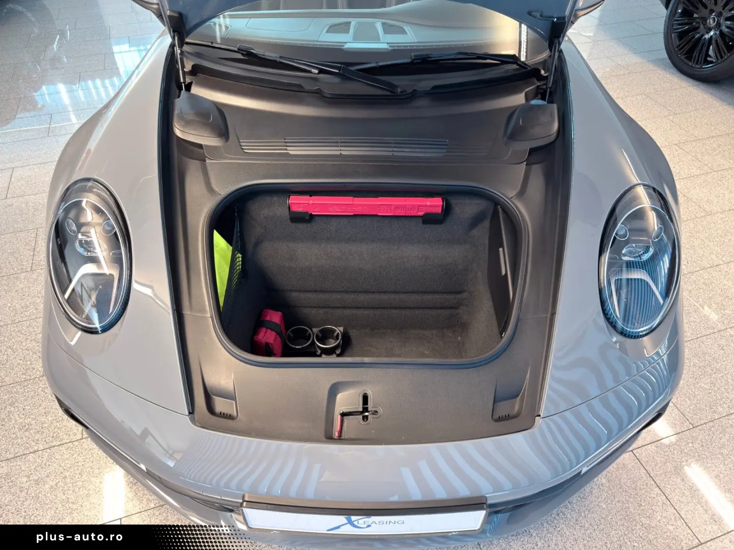 PORSCHE 992 Cabrio PDK   Sport-Tex Vollleder Sportabgas