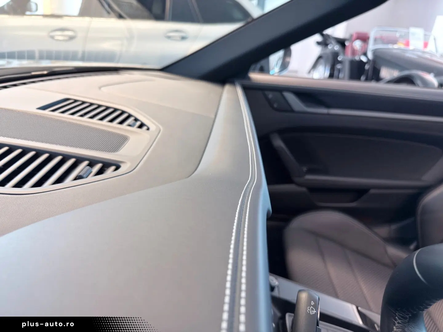 PORSCHE 992 Cabrio PDK   Sport-Tex Vollleder Sportabgas