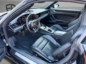 PORSCHE 911 Carrera Cabrio Sportabgas Approved 21 Zoll