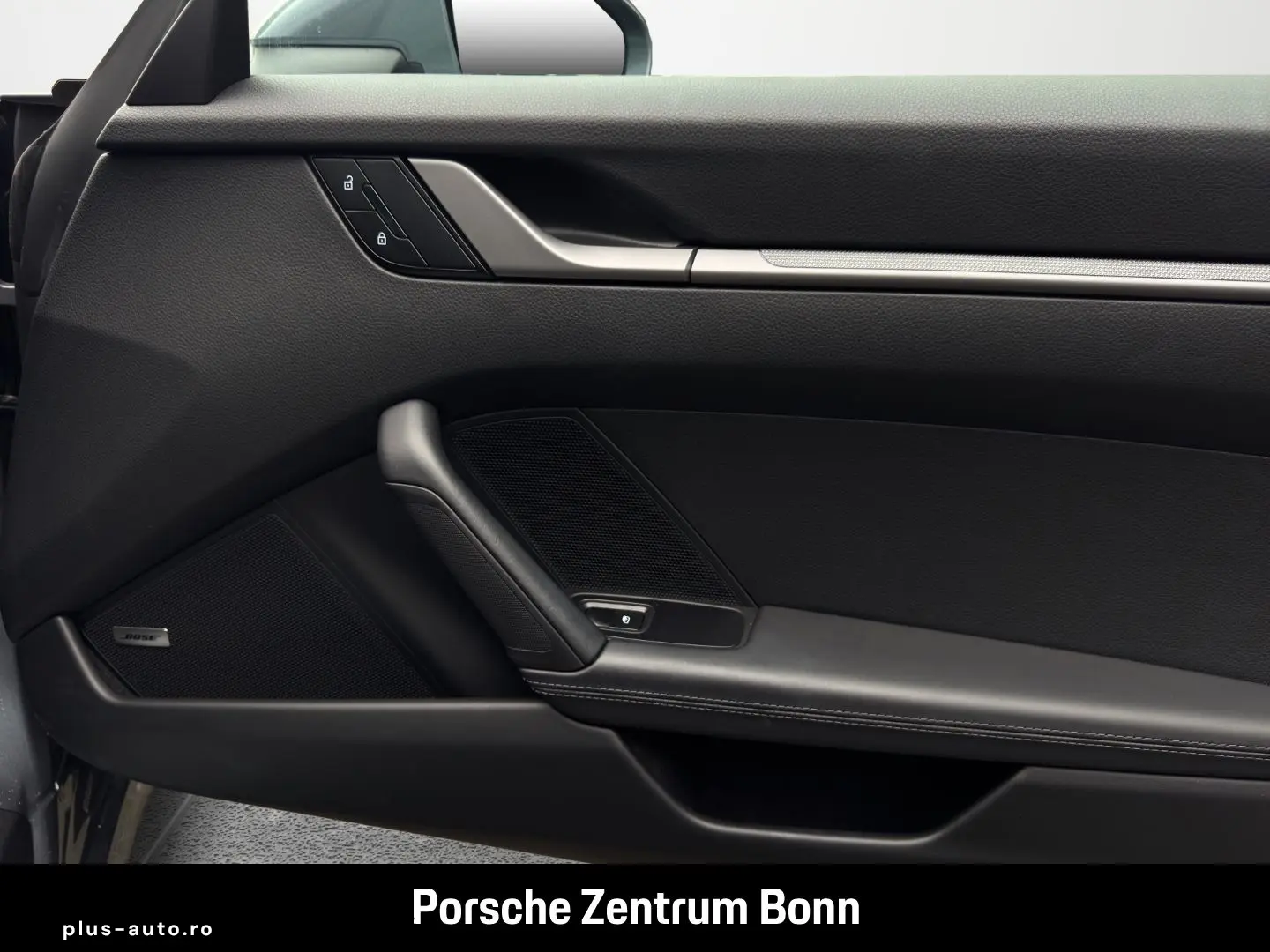 PORSCHE 992 911 Carrera InnoDrive Sportabgas BOSE 21-Zol