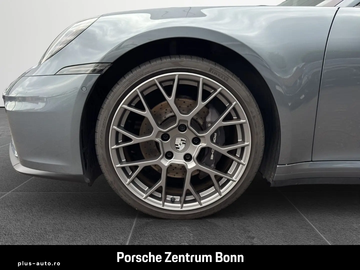PORSCHE 992 911 Carrera InnoDrive Sportabgas BOSE 21-Zol