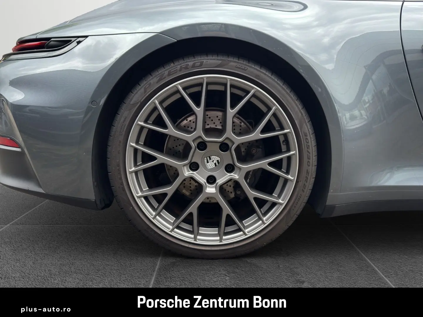 PORSCHE 992 911 Carrera InnoDrive Sportabgas BOSE 21-Zol