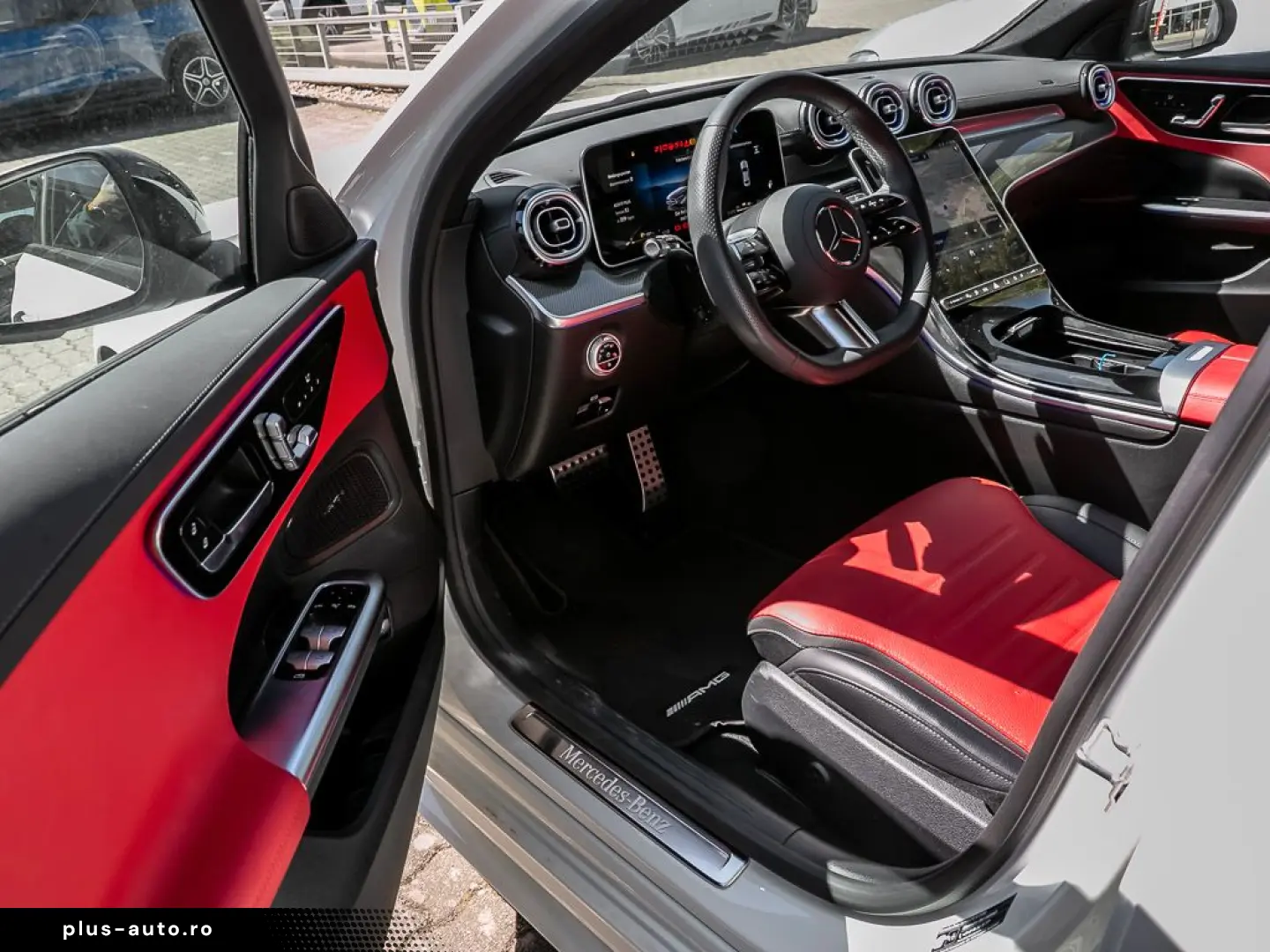 MERCEDES-BENZ C 300 e 4M AMG Premium AHK Night White Kamera
