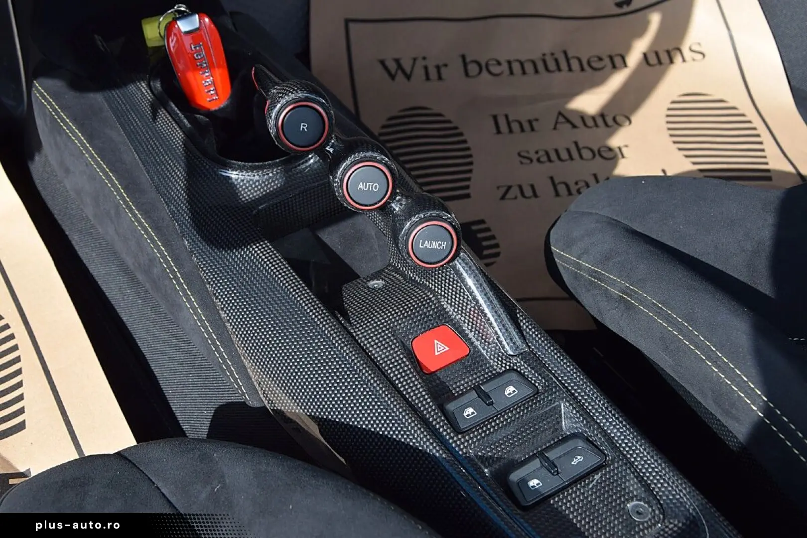 FERRARI 488 Pista Spider  Full Carbon Kamera Alcantar...