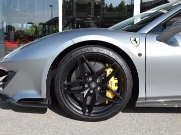 FERRARI 488 Pista Spider  Full Carbon Kamera Alcantar...