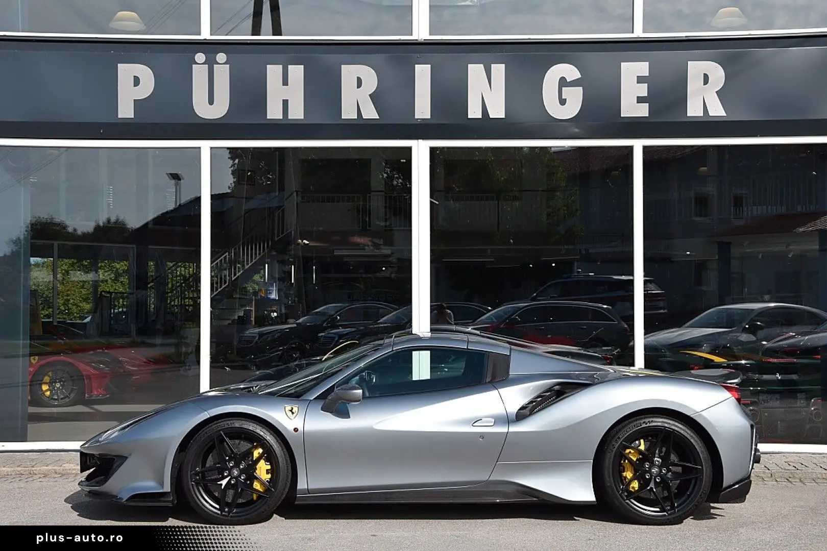 FERRARI 488 Pista Spider  Full Carbon Kamera Alcantar...