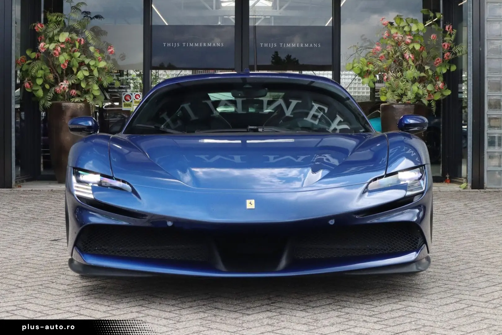 FERRARI SF90 Stradale 4.0 V8   Blu Tour de France  Carbo