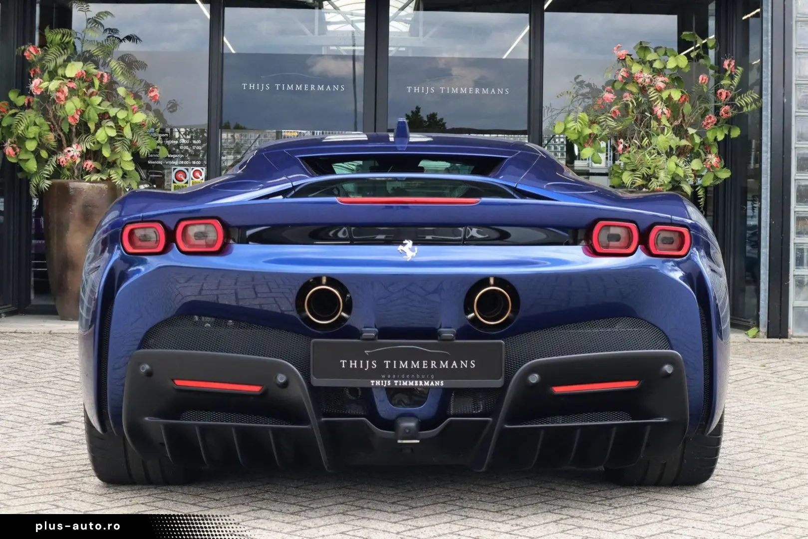 FERRARI SF90 Stradale 4.0 V8   Blu Tour de France  Carbo