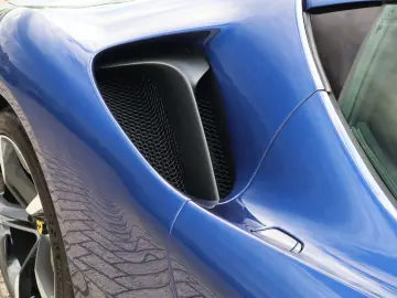 FERRARI SF90 Stradale 4.0 V8   Blu Tour de France  Carbo