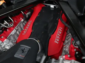 FERRARI SF90 Stradale 4.0 V8   Blu Tour de France  Carbo